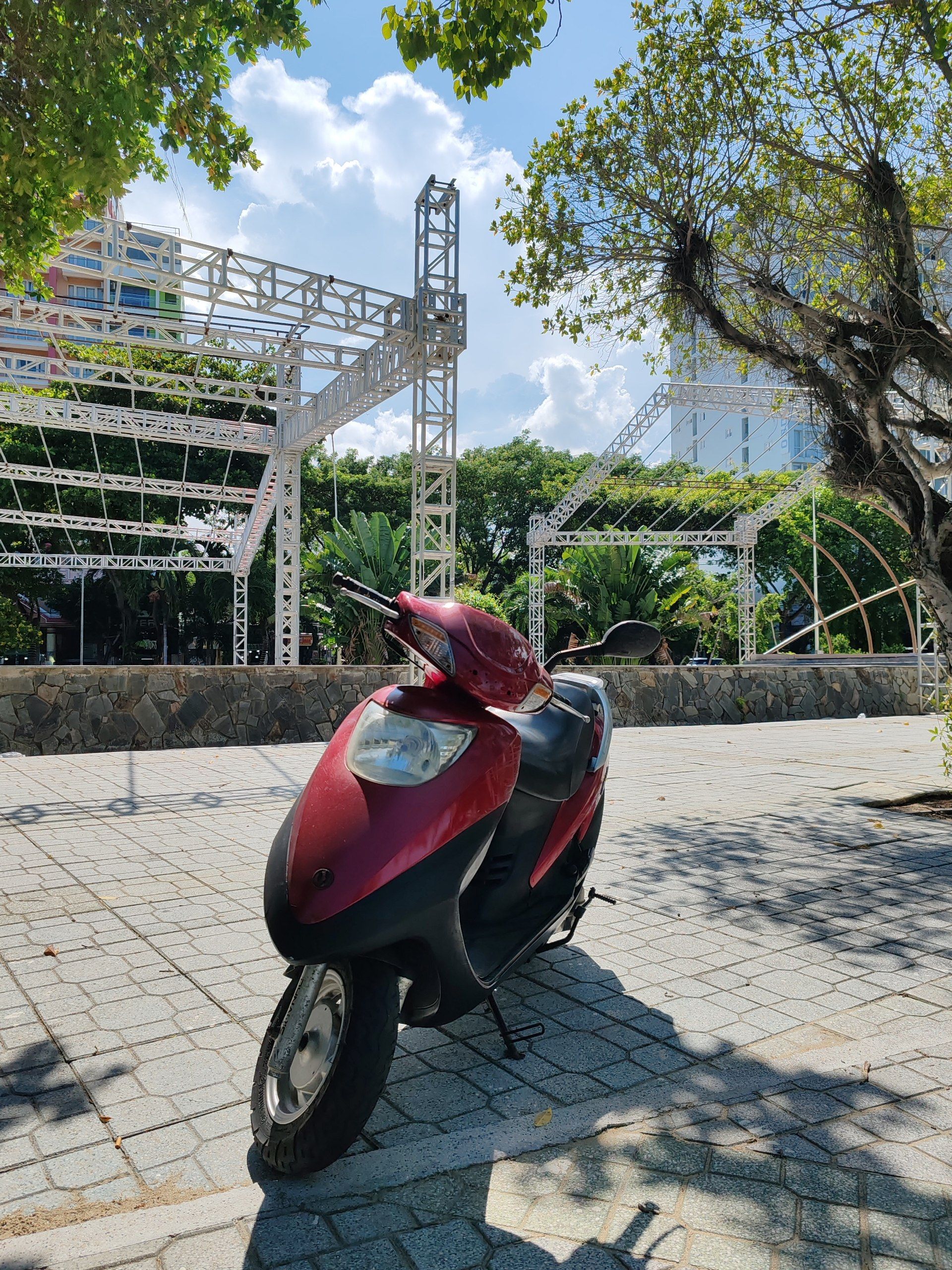 Продам SYM Atilla Victoria 125cc — надежный и удобный скутер для города