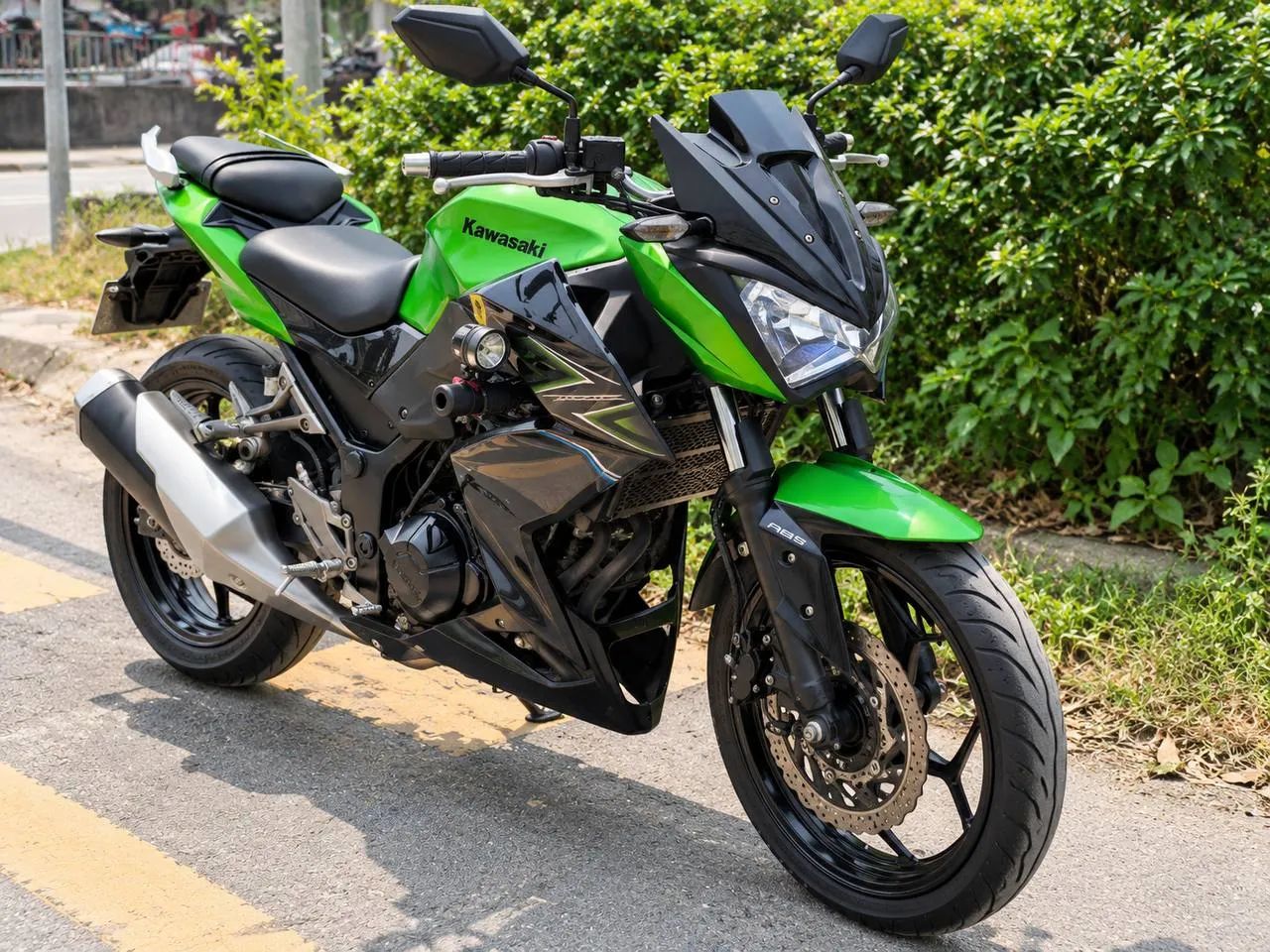 🏍 Kawasaki Z300 2017