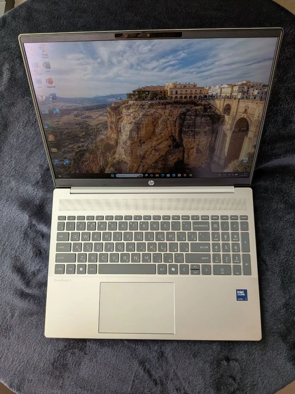 ПРОДАМ HP OmniBook 5 16″ — Core Ultra 7 / 32/512 NVMe / Touchscreen