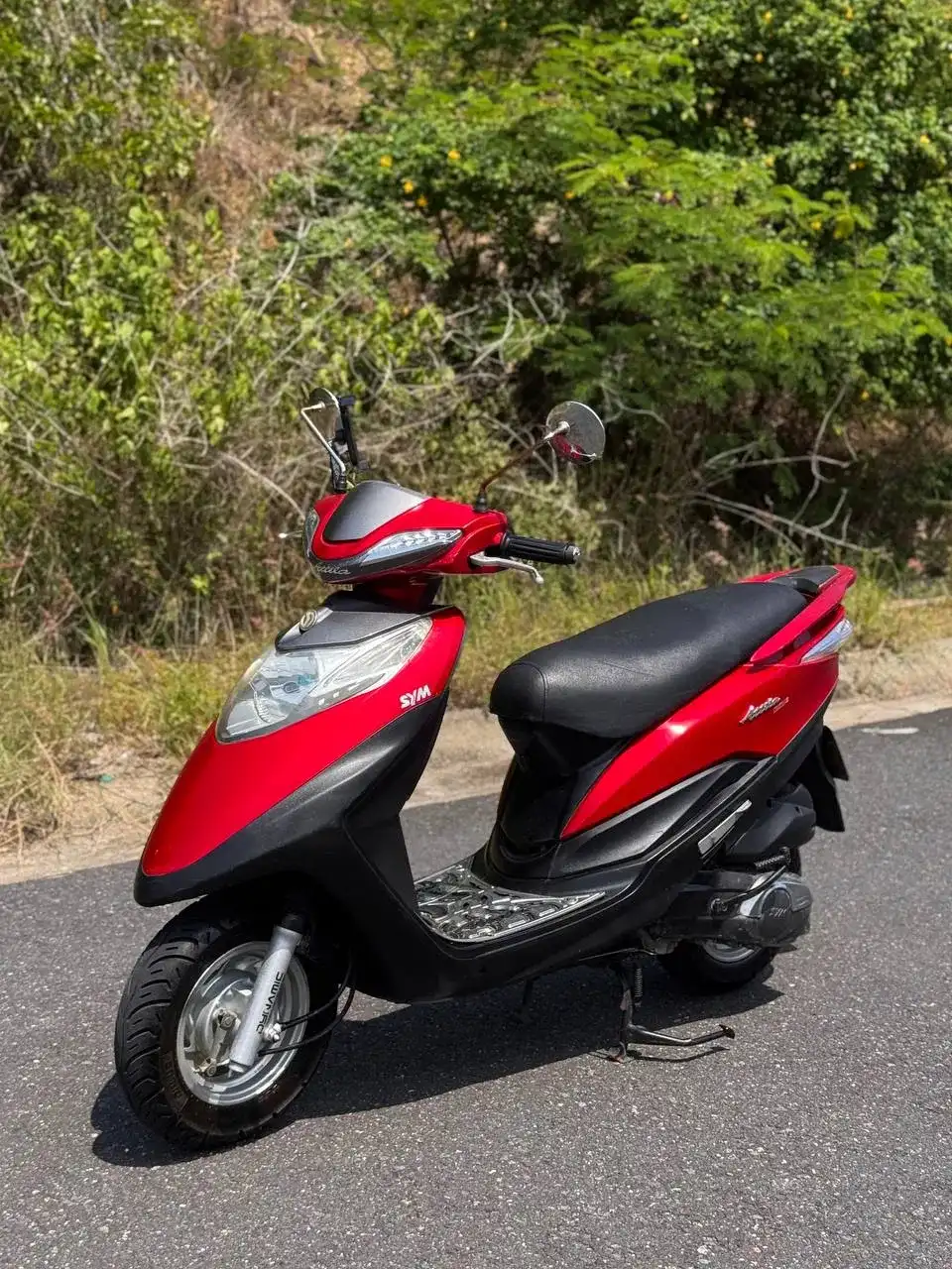 Продам SYM Attila Victoria 125cc