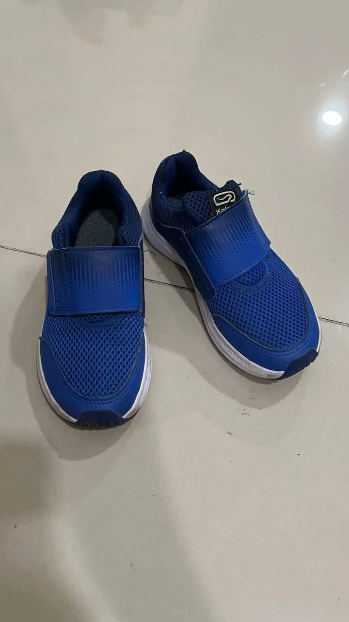 👟 Продаю детскую обувь: кроссовки и сандалии