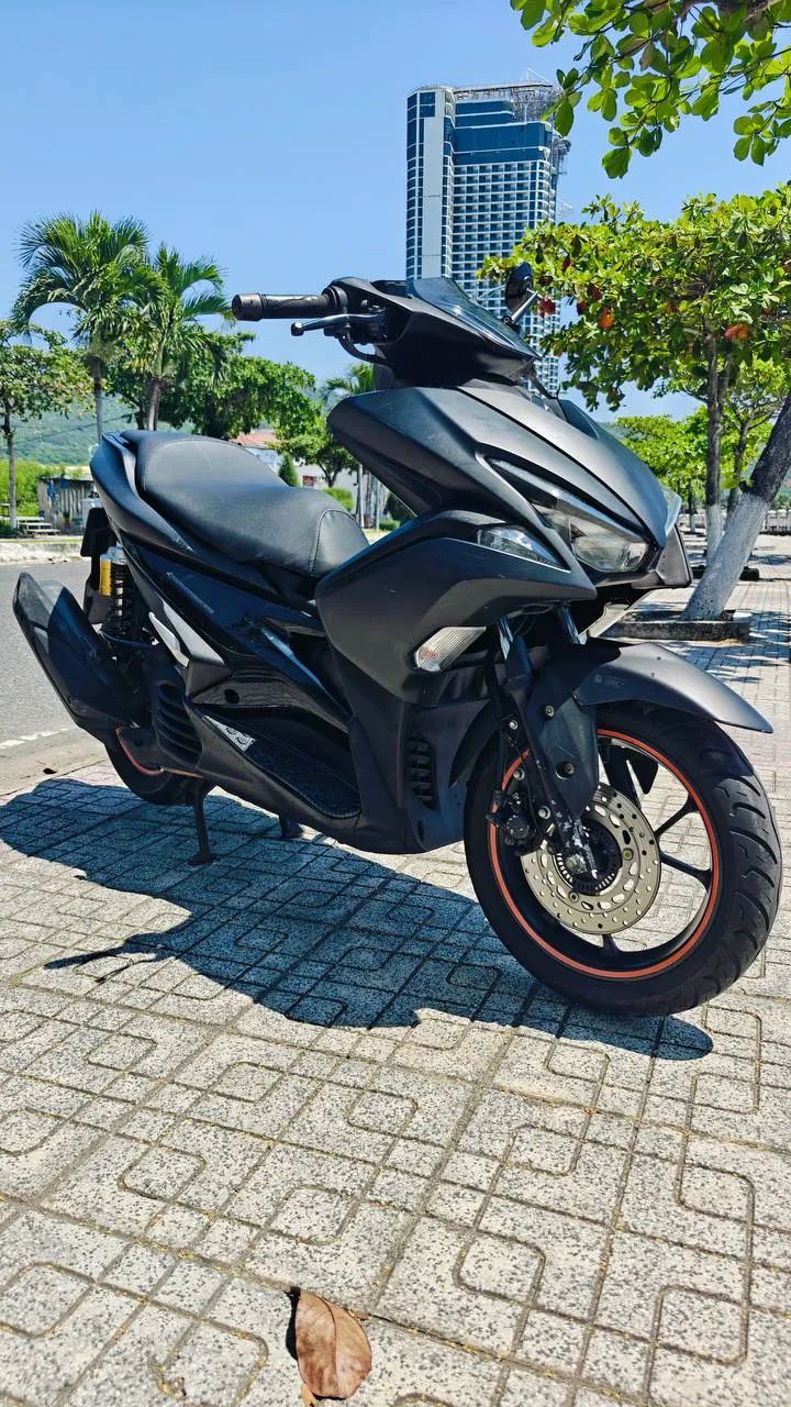 YAMAHA NVX 155 2017