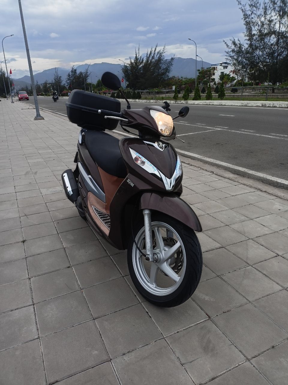 Продаю SYM Shark 2011г 125сс, карбюратор.