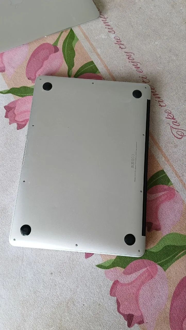 MacBook Air 13” (2014) — на запчасти / под восстановление