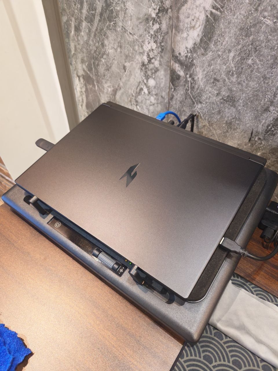 Продам Acer Shadow 16 (Модель 2026 / SH16-73) Like New 99%