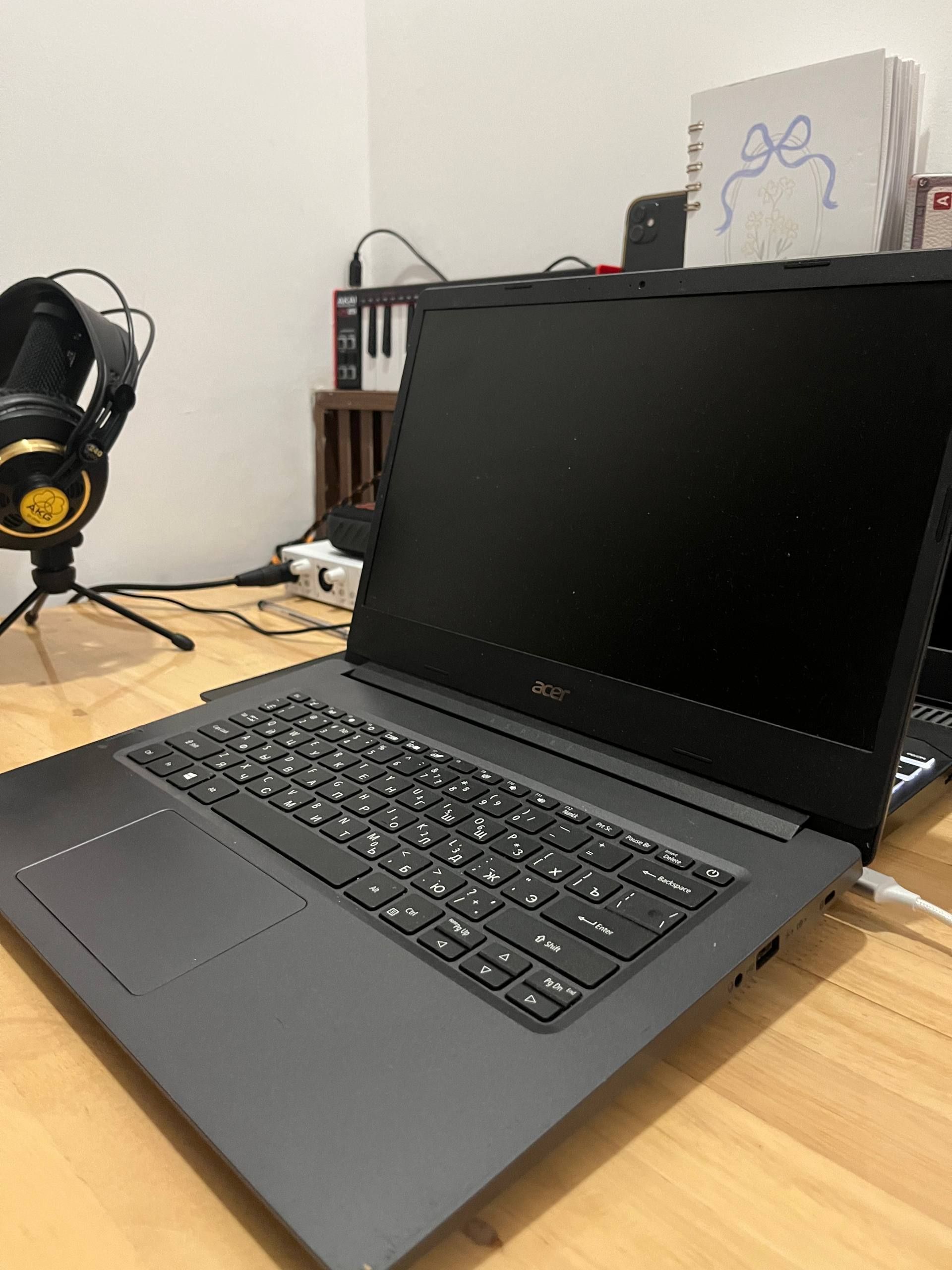 💻 Ноутбук Acer Aspire 1 (8/128 ГБ)
