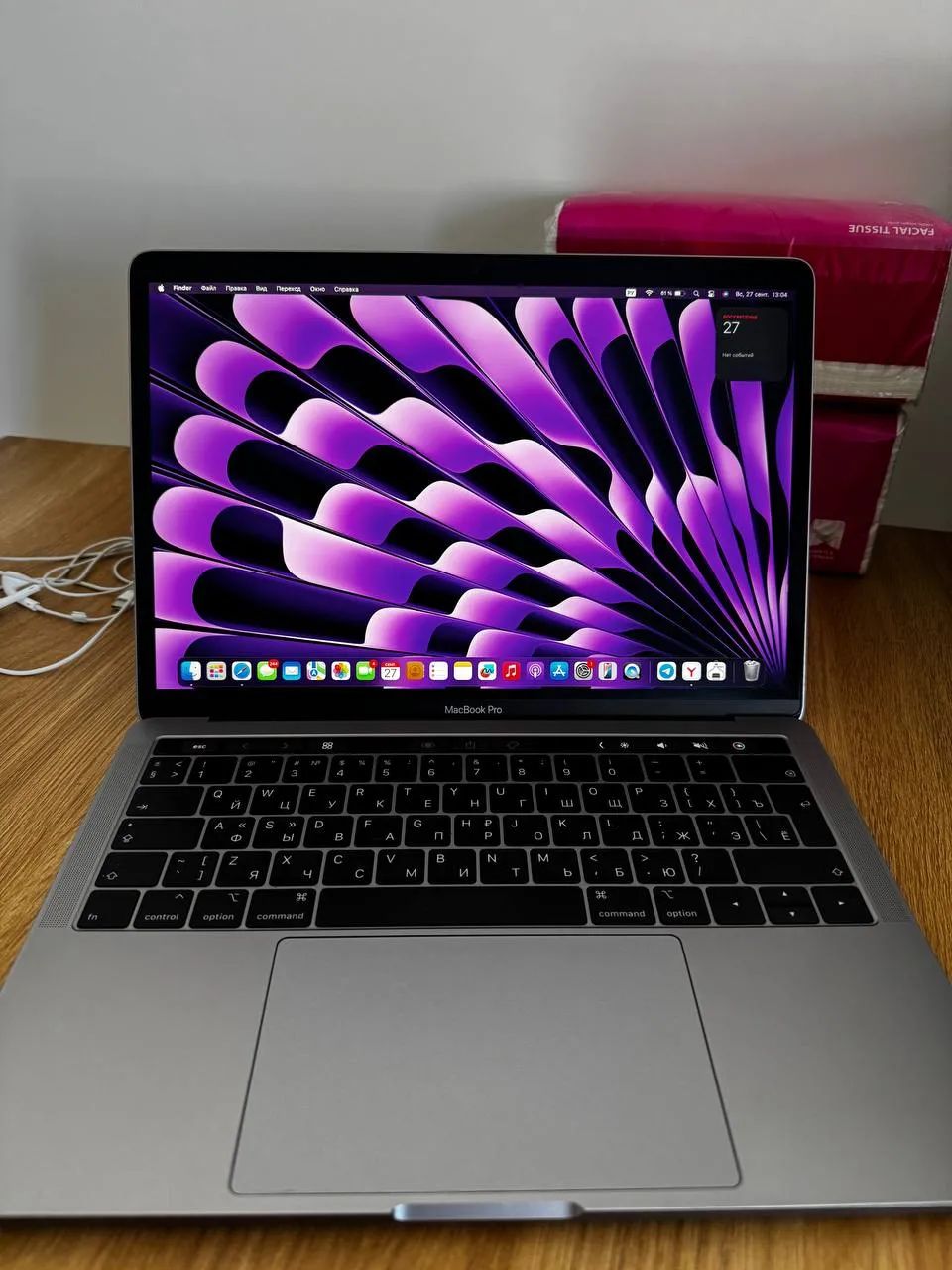 Продаю MacBook Pro 13” 2019 года в отличном состоянии.