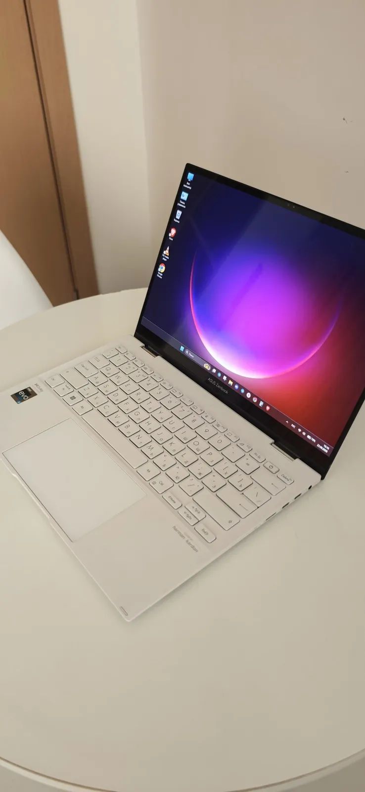 💻 ASUS Zenbook S 13 Flip OLED (UP5302Z) — премиальный ультрабук-трансформер 2-in-1 в идеальном состоянии!