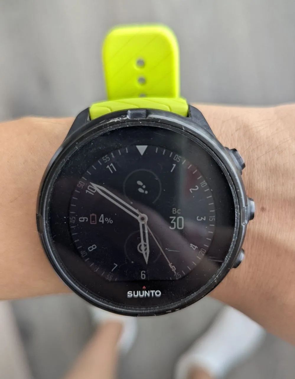 Часы Suunto 9