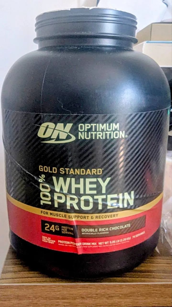 Продам Optimum Nutrition Gold Standard 100% Whey Protein, остаток около 1,9 кг