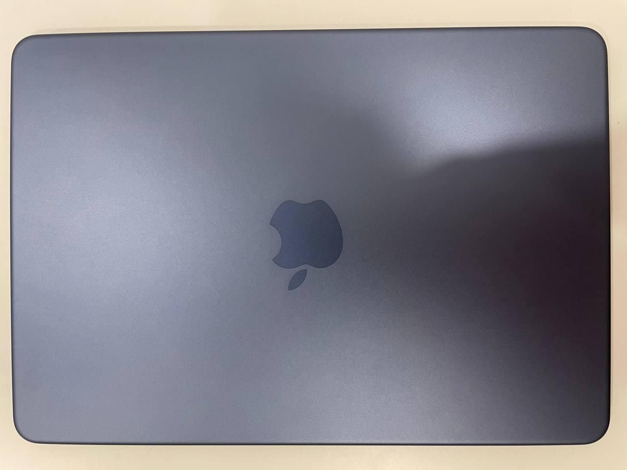 Продаю ноутбук Macbook Neo - 13 дюймов