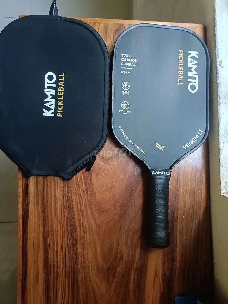 🏠 Ракетка для пиклбола Kamito Venom 1.1 Carbon T700 чёрная