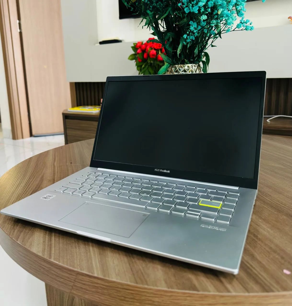 Продам ноутбук ASUS Vivobook k413j