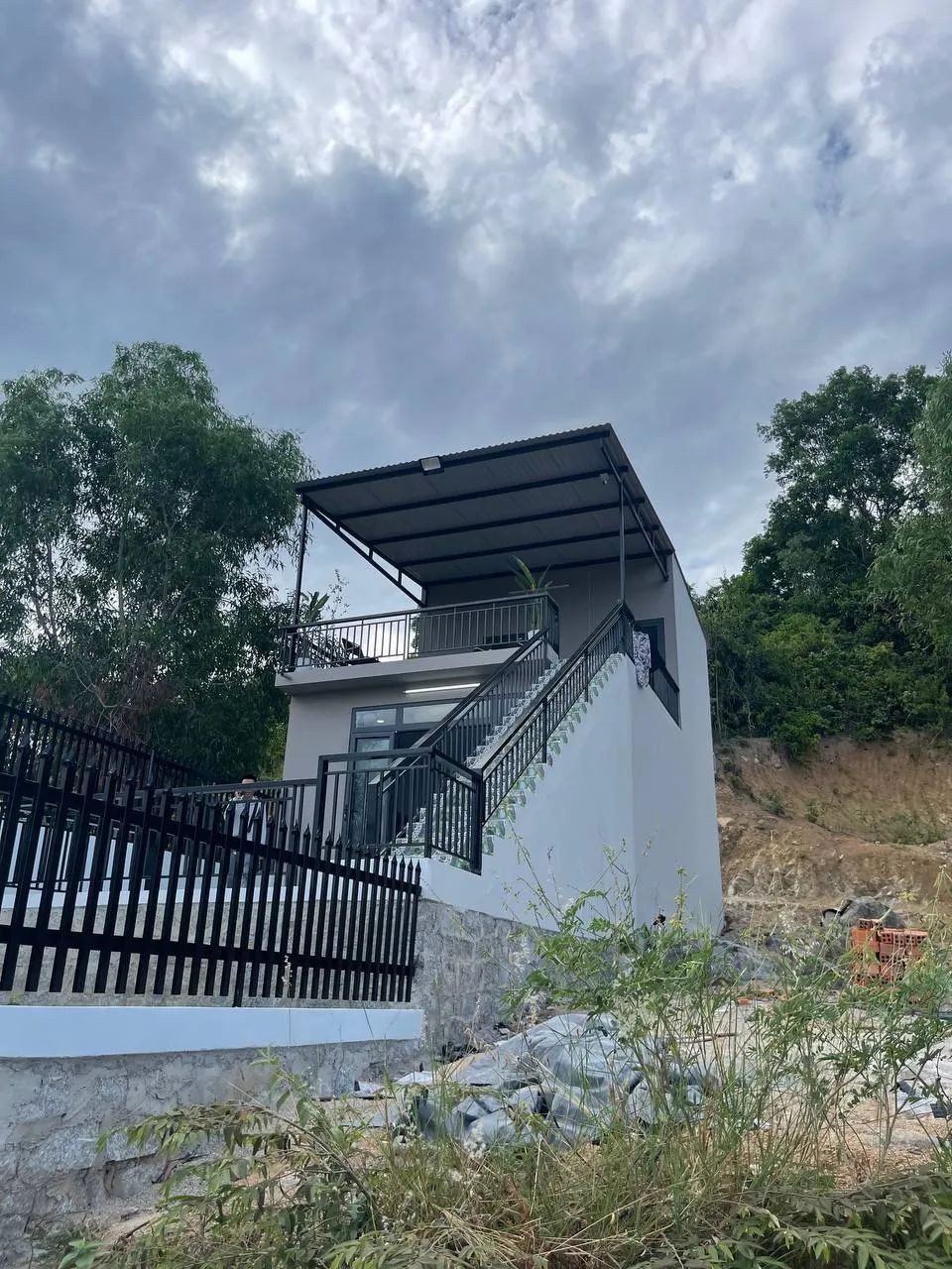 🏡 ПЕРЕСДАЁТСЯ ПРОСТОРНЫЙ ДОМ НА СЕВЕРЕ НЯЧАНГА — 80 м², 2 СПАЛЬНИ, ПАНОРАМНЫЙ ВИД НА ГОРЫ