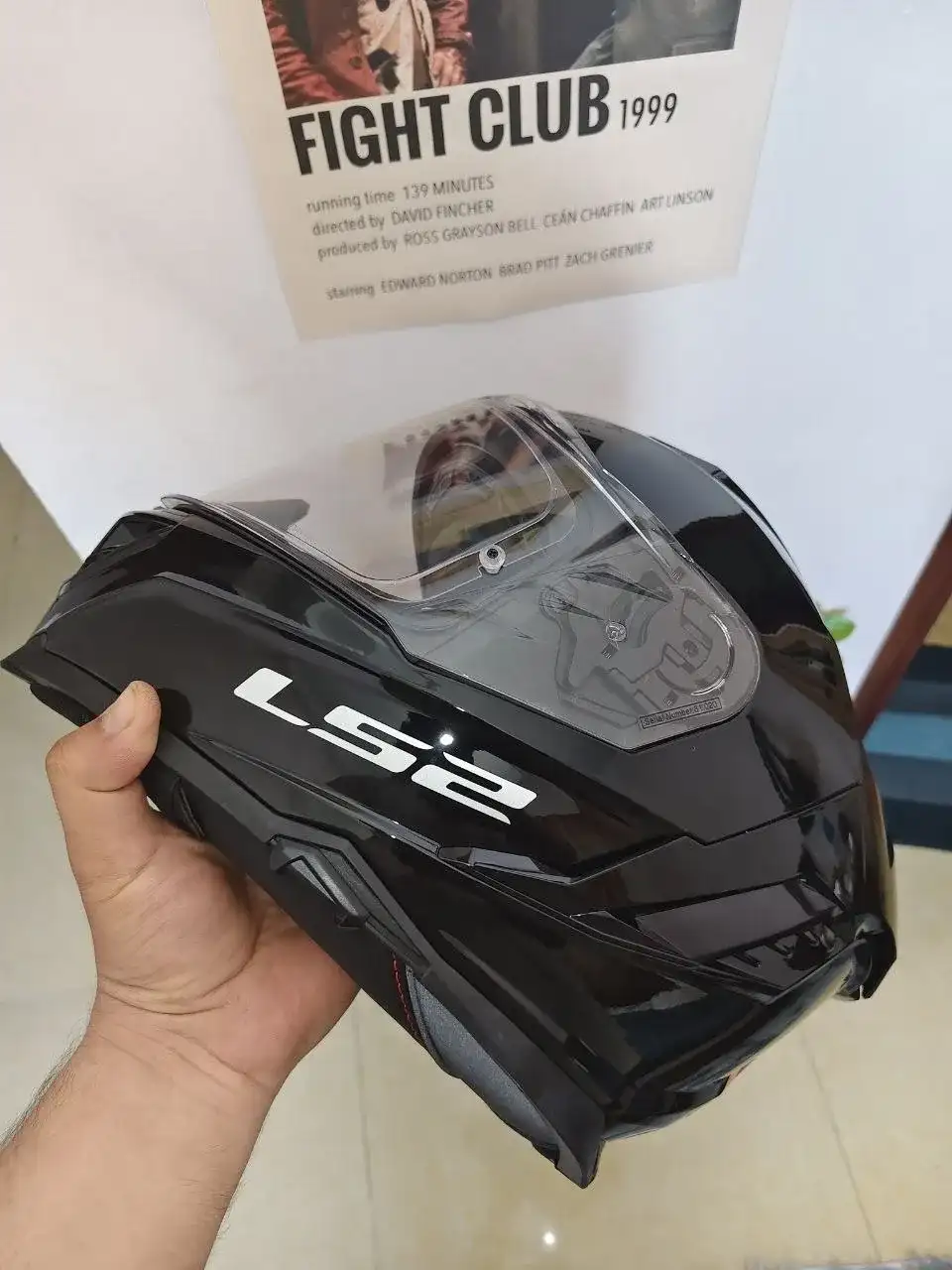 Продам шлем ls2 storm III (М)