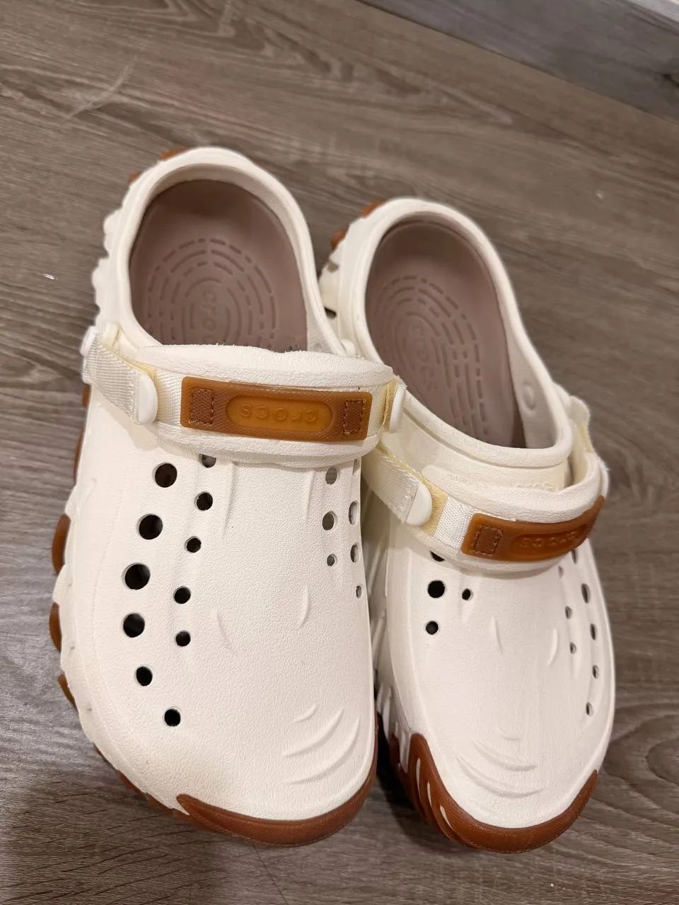 Продам кроксы (crocs) US10 размер (42-43 ru). Купил 2 дня назад, не подошли по размеру, брал в Мультишопе за 560к