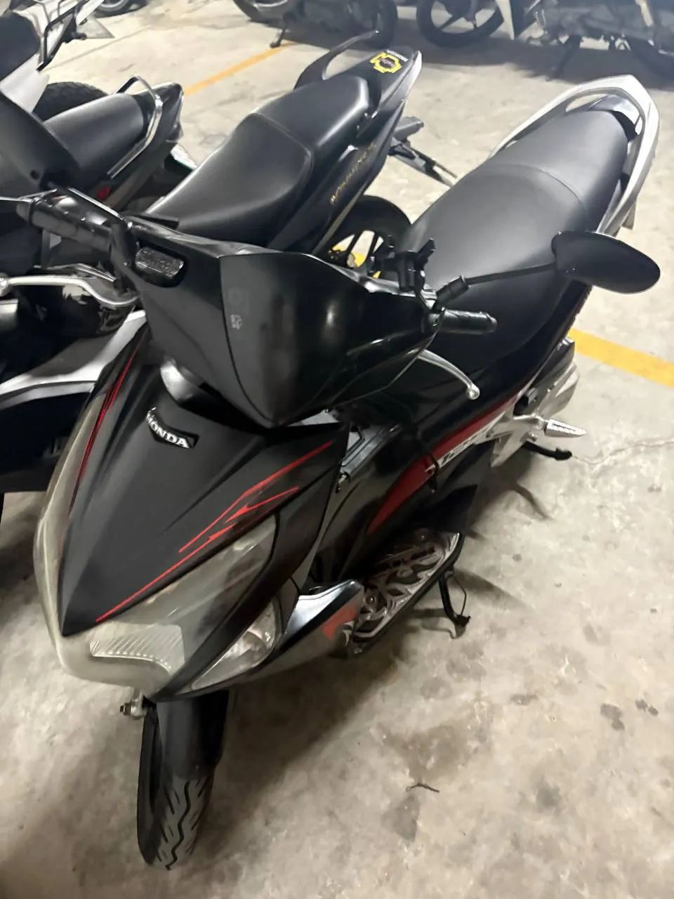 Продам байк Honda Air Blade 125