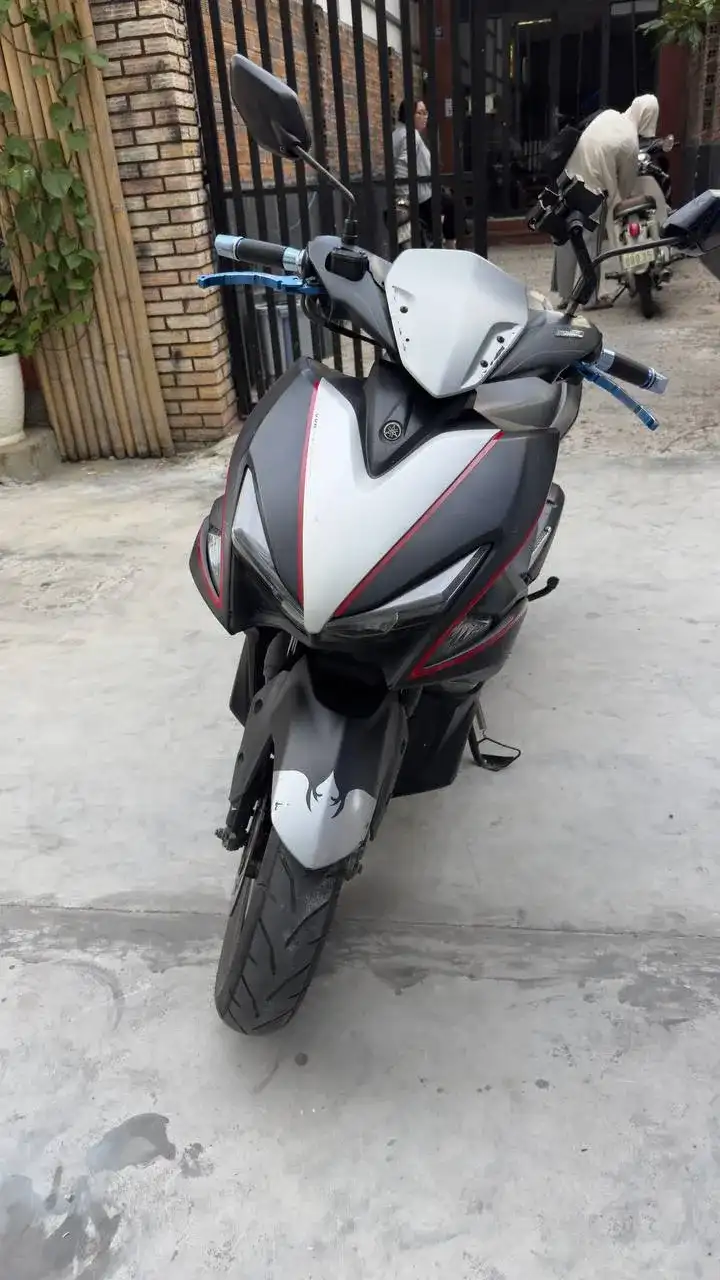 Yamaha NVX 155