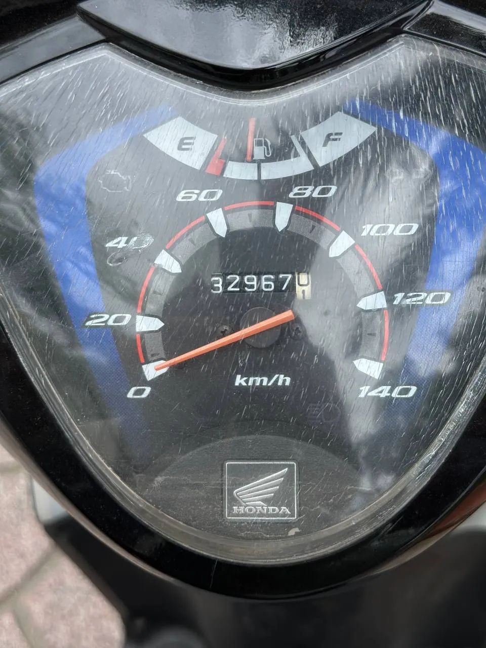 🛵 HONDA VISION — 9 500 000 VND